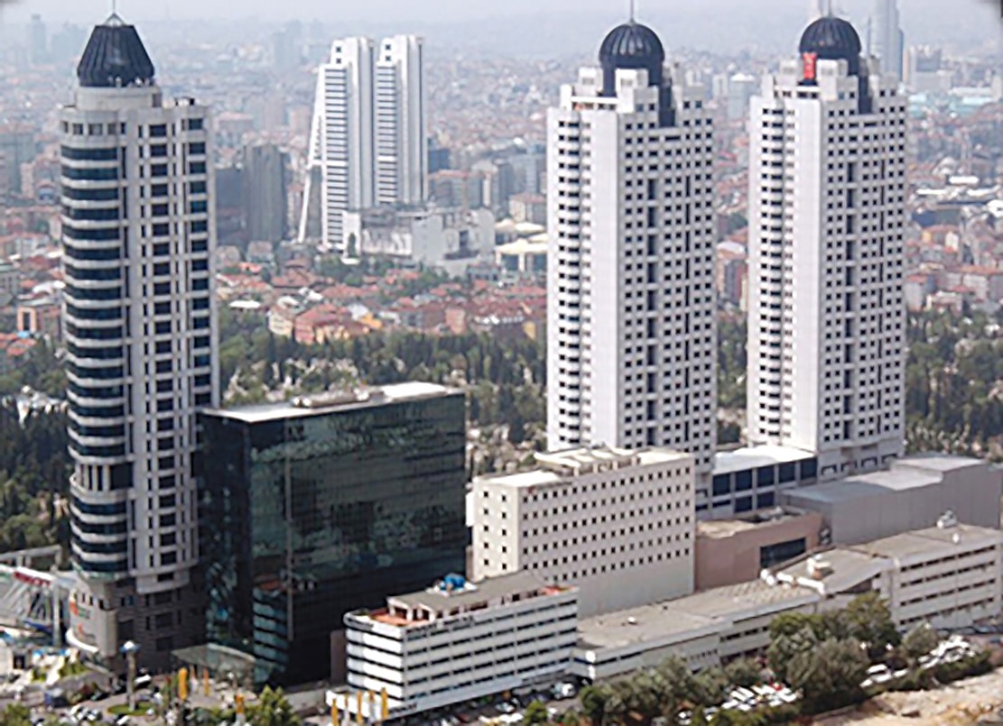 Türkiye'de prekast kaplanmış en büyük ve en yüksek proje, Metrocity Projesi başladı.